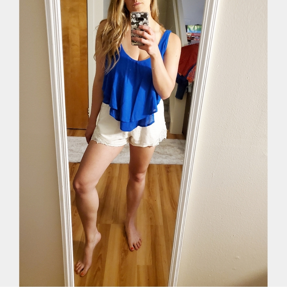 3/$30🔶️ Bright Blue Scoop Neck Tank Top